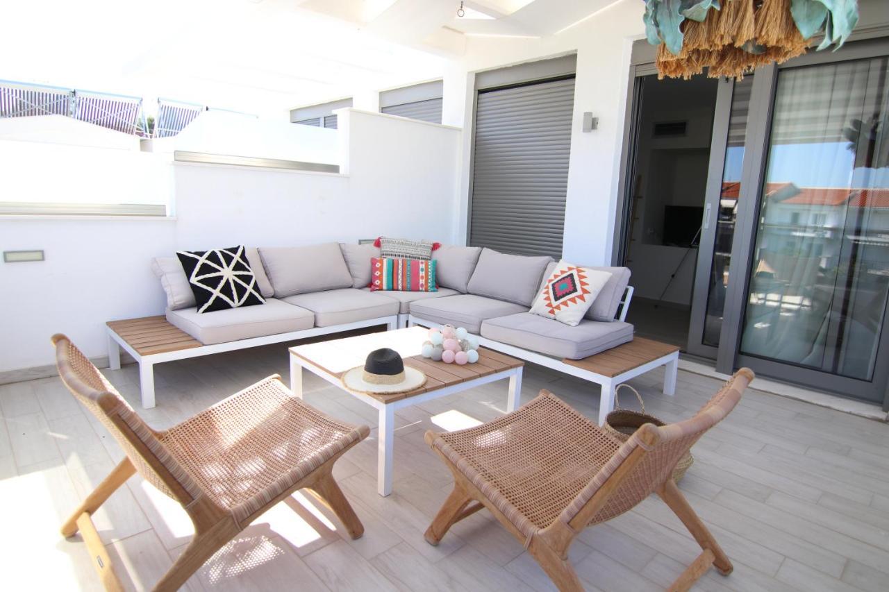 Hanioti Suite Maisonette In Front Of The Sea エクステリア 写真