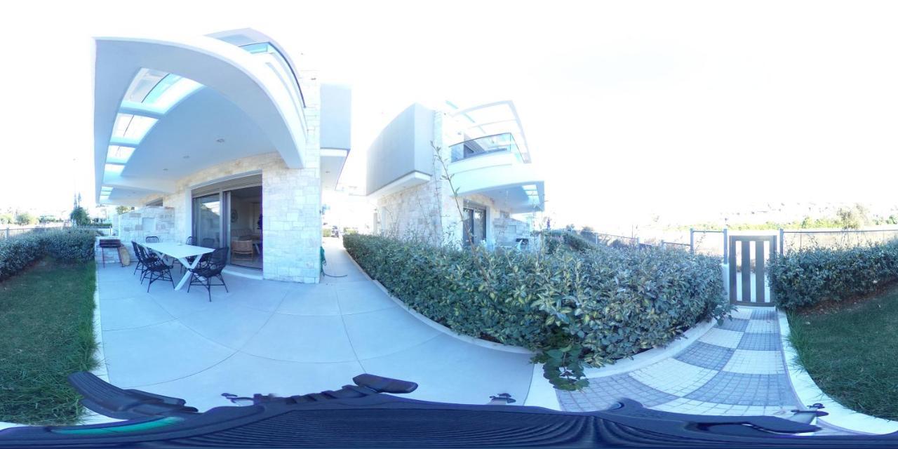Hanioti Suite Maisonette In Front Of The Sea エクステリア 写真