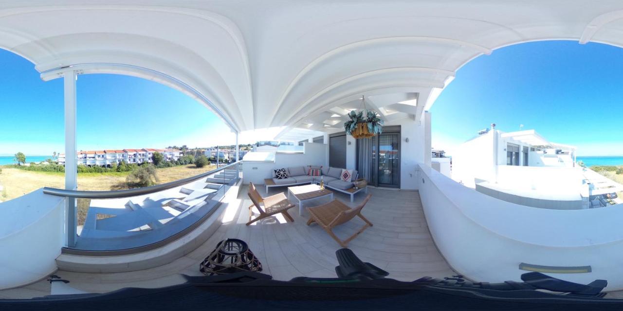 Hanioti Suite Maisonette In Front Of The Sea エクステリア 写真