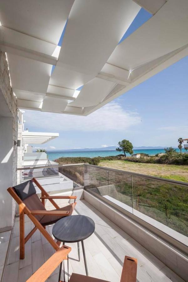 Hanioti Suite Maisonette In Front Of The Sea エクステリア 写真