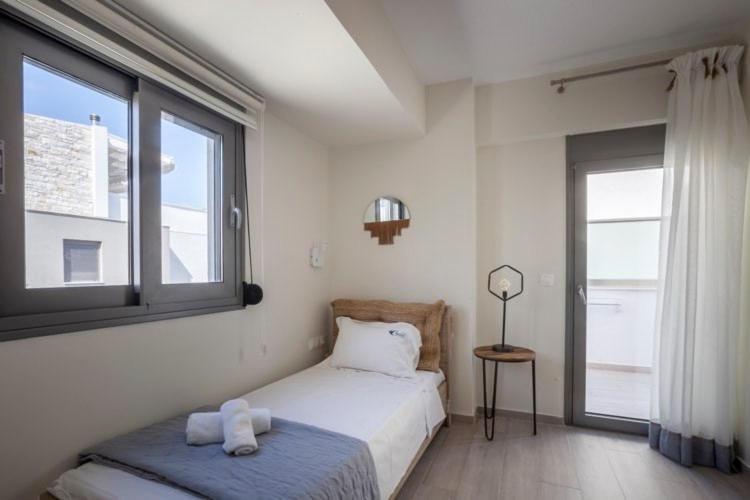 Hanioti Suite Maisonette In Front Of The Sea エクステリア 写真